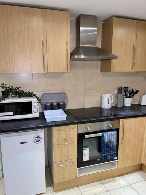 Stylish Cosy Studio Apartment Gravesend Exterior foto